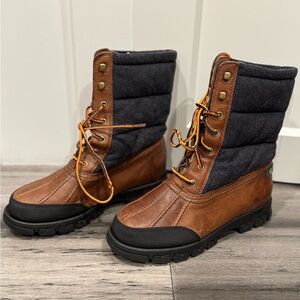 Lauren Ralph Lauren Quinlyn Lace-Up Snow Boots Lined Brown - Women's Size 7